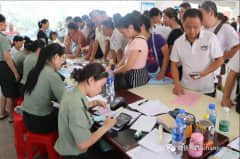 开学系列报道（三）：学校2018级新生报到工作圆